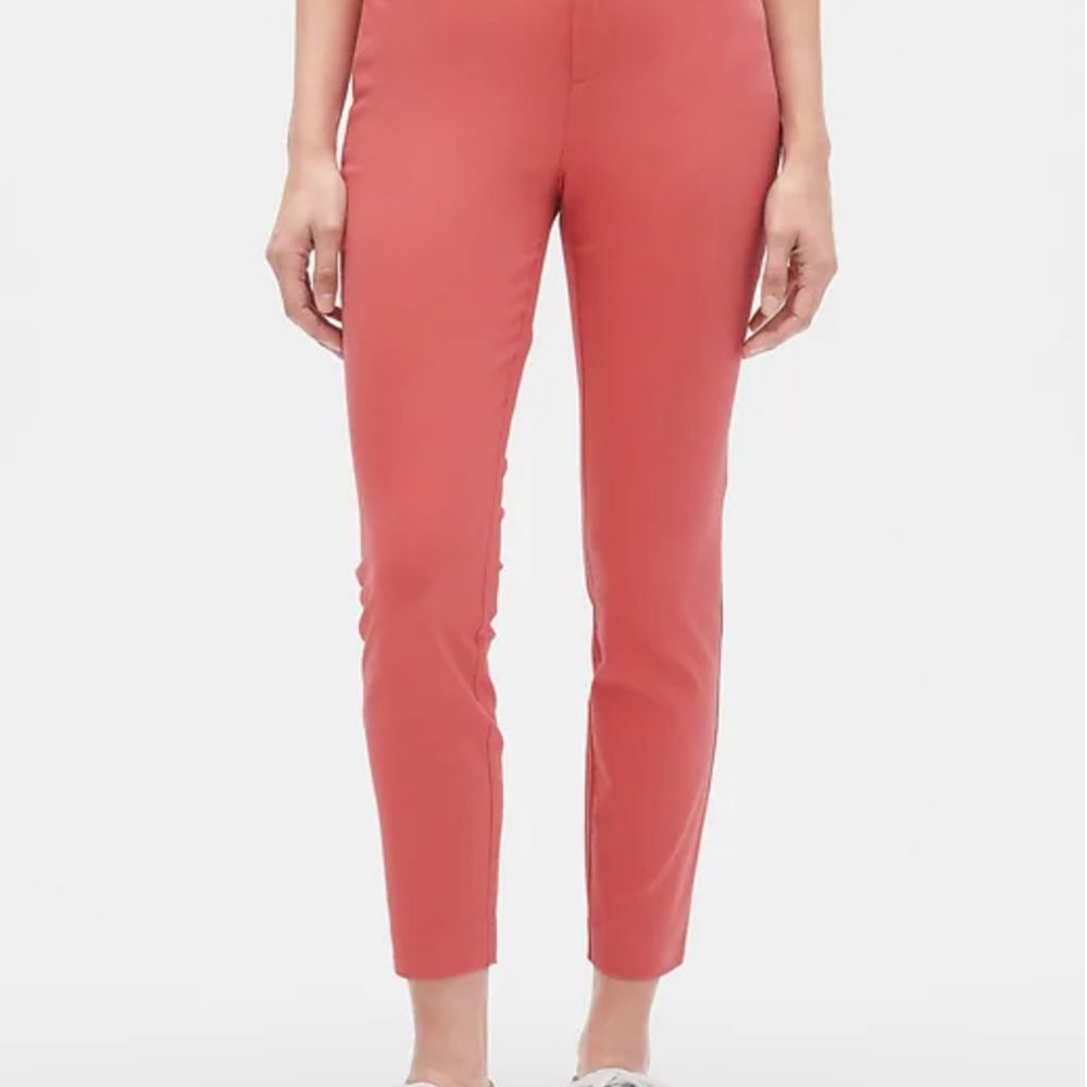 *NWT* Gap Signature Skinny Ankle Pants Size 4 Pink
